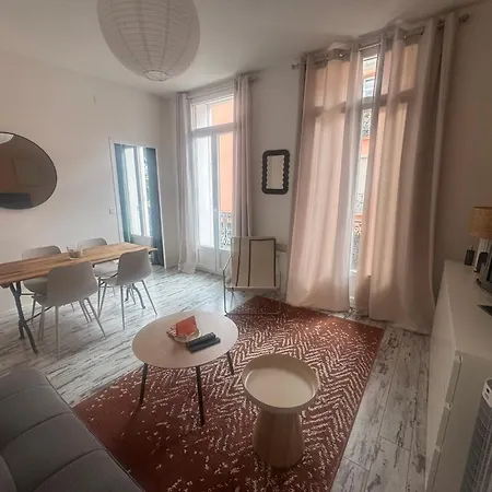 La Boheme - Centre Περπινιάν