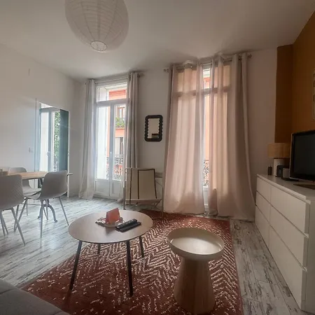 La Boheme - Centre Περπινιάν